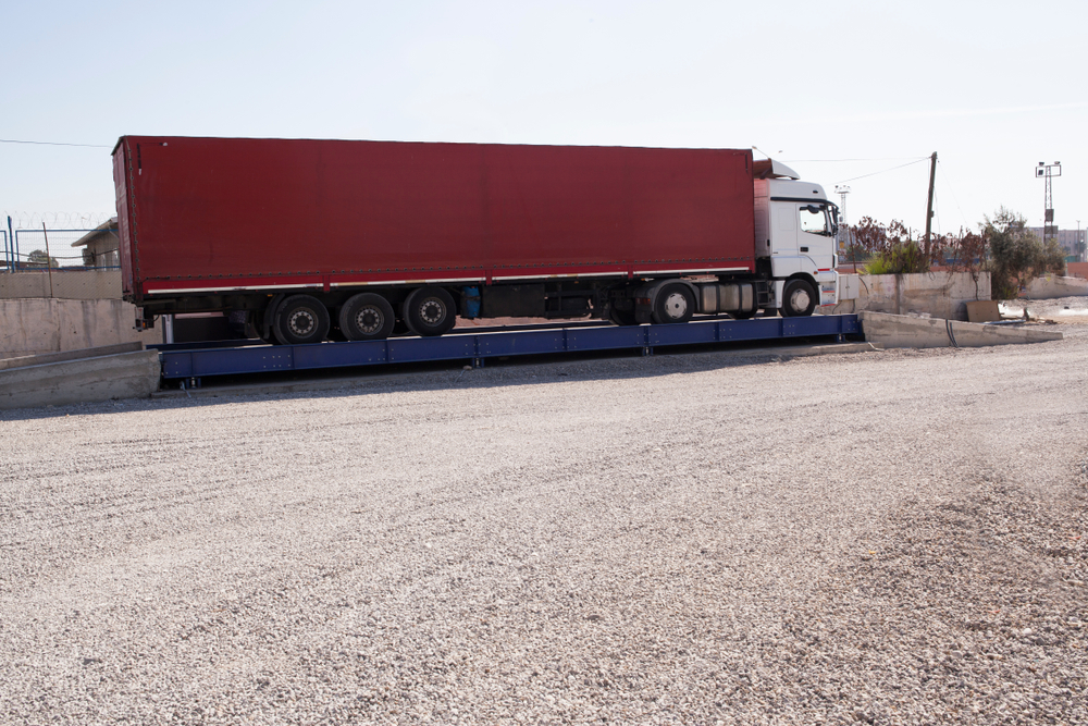 Trailer,On,Weightbridge,Or,Truck,Scale