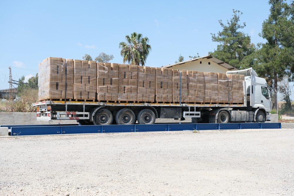 Loaded,Trailer,Truck,On,Weighbridge
